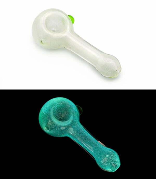 glow in dark glass hand pipes