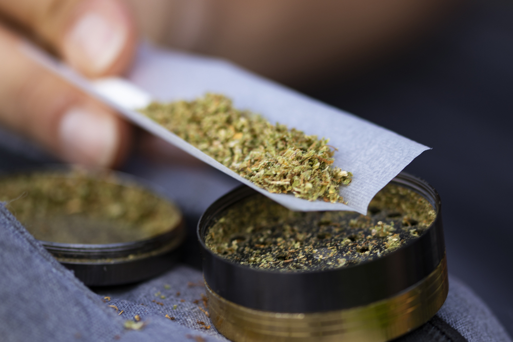 natural rolling papers, eco-friendly, chemical-free, smoking accessories, sustainable smoking